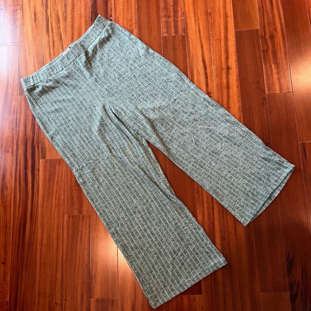 ASOS Design Green Ribbed Pants Wide-Leg Elastic Waist Casual Size US 12‎